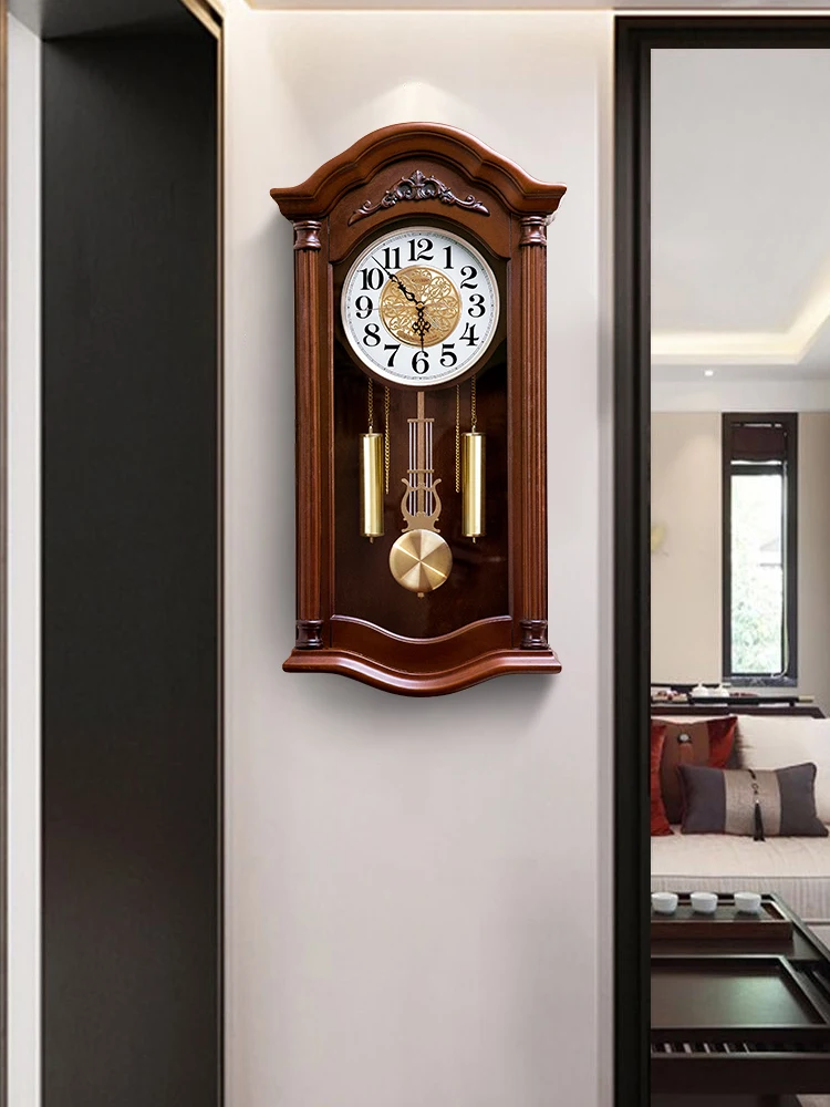 

Chinese classical hourly music tells the time, solid wood wall clock, old Chinese style living room clock, home decoration swing