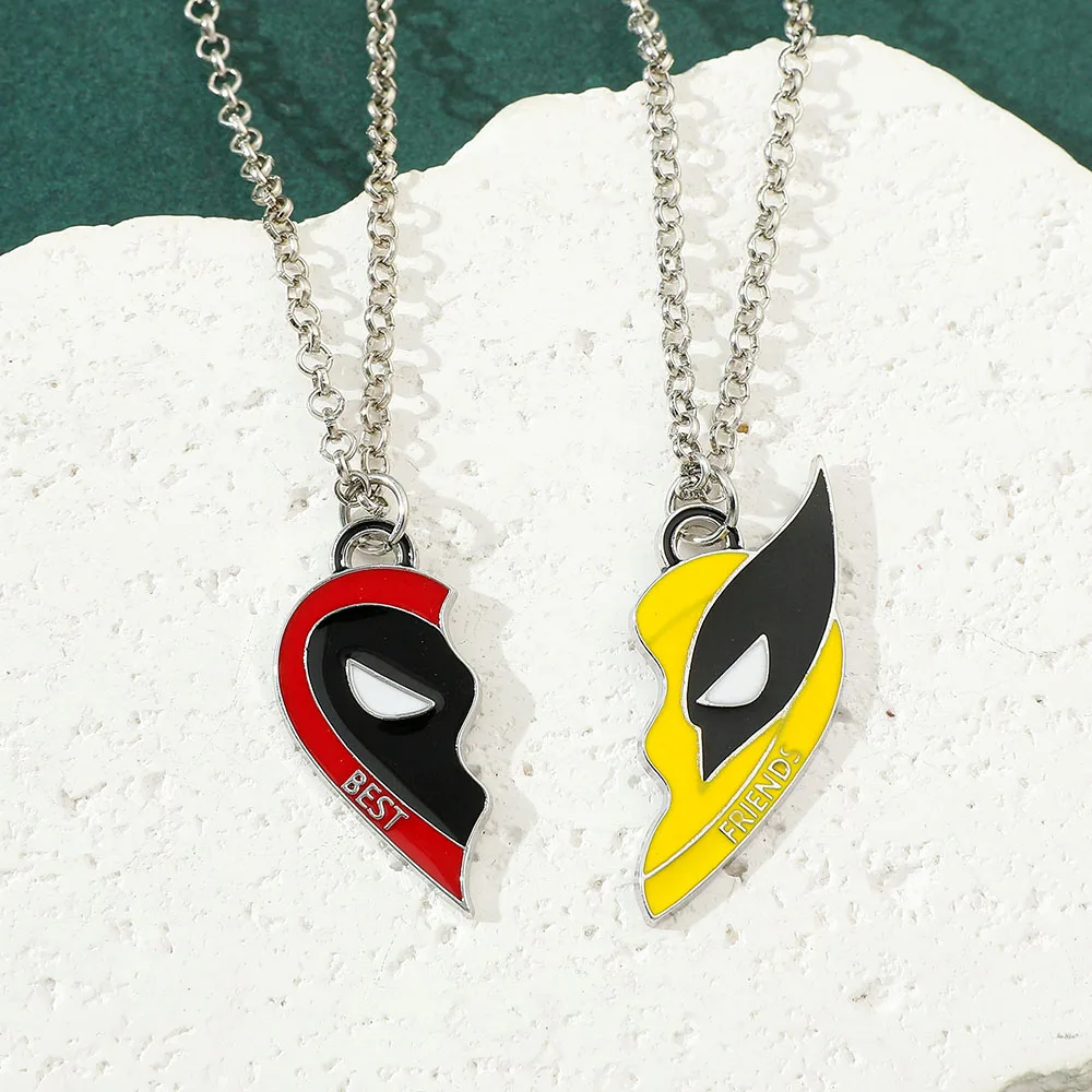 Colar com pingente de Wolverine e Death Pool da moda feminina 2025_voghion.com