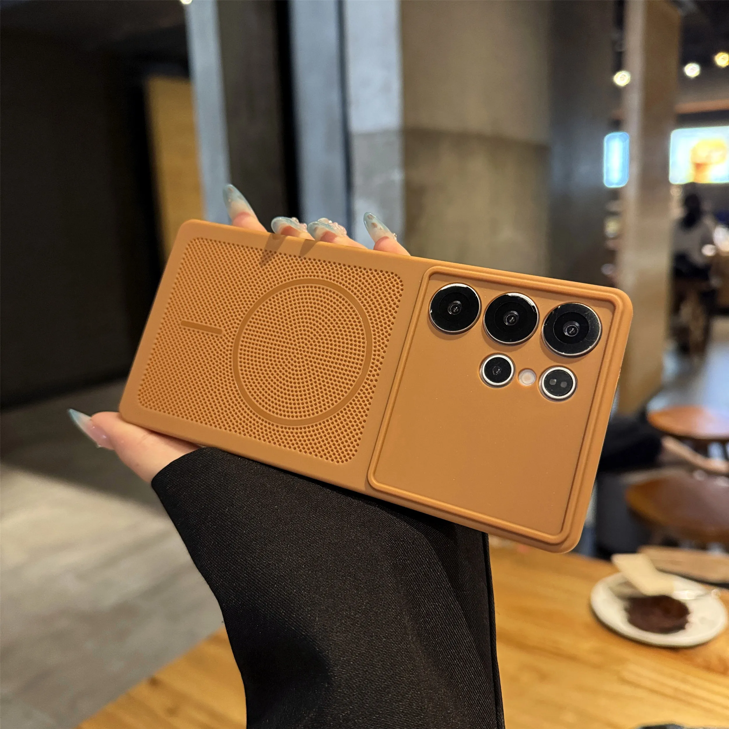 Luxury Honeycomb Breathable TPU Soft Phone Case - Shockproof Matte Cooling Cover