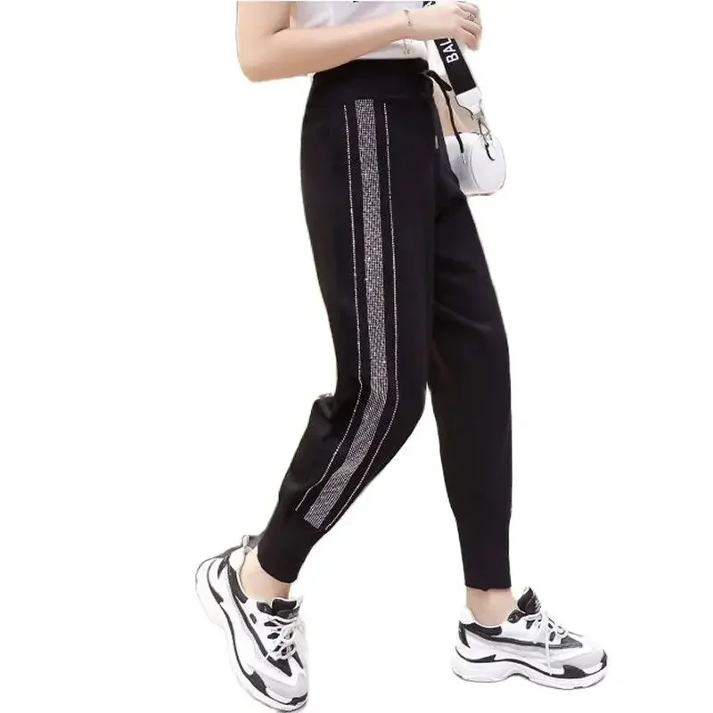 Loose Fit Black Knitted Harem Pants for Women with Diamond Rhinestone Decoration Elastic Waistband Sweatpants Cropped Pants 3