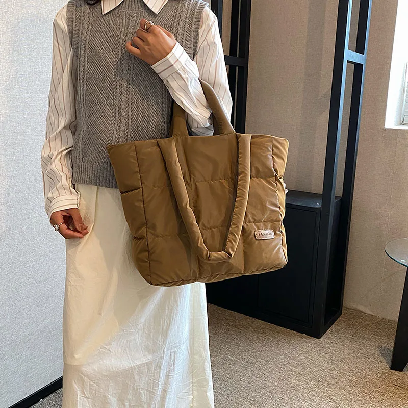Grünes Design Puff Bag für Frauen 2023 Winter Raum Baumwolle Handtasche Umhängetasche große Kapazität wasserdichte Oxford Shopper Bag Tote – Detail 21