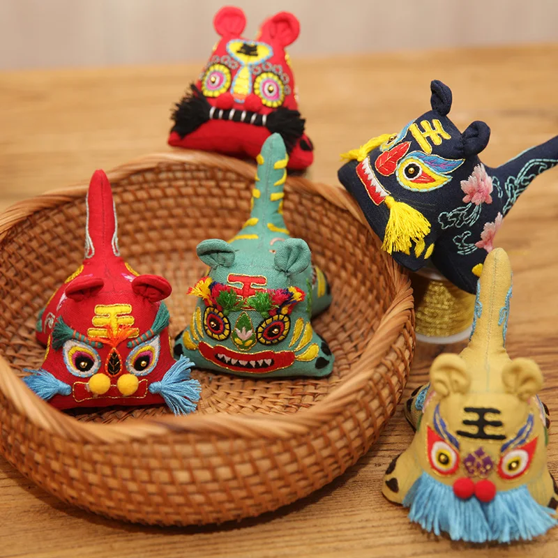 Cross Stitch Kits Auspicious Doll Cross Stitch Year of The Tiger Creativity Gift Diy Embroidery Kits Cross Stitch Home Decor Ornaments Tool Bag