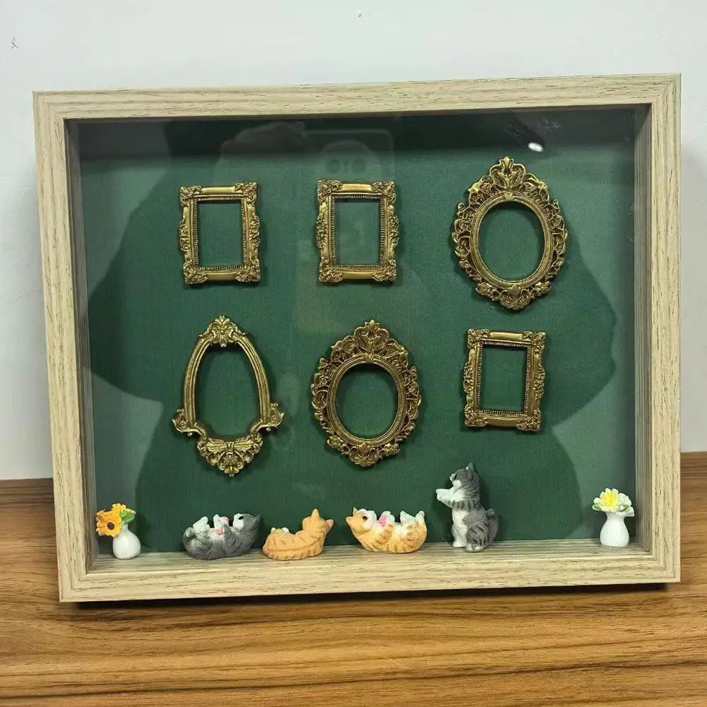 Mini Museum Photo Album: Stylish Memory Display Kit with Miniature Statue and Gold Frame