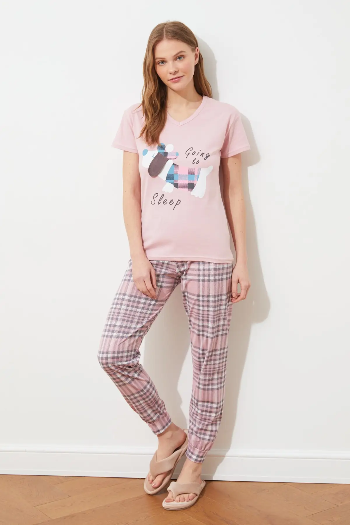 Trendyol Printed Knitted Pajamas Set THMSS21PT0835 Trendyol Printed Knitted Pajamas Set THMSS21PT0835