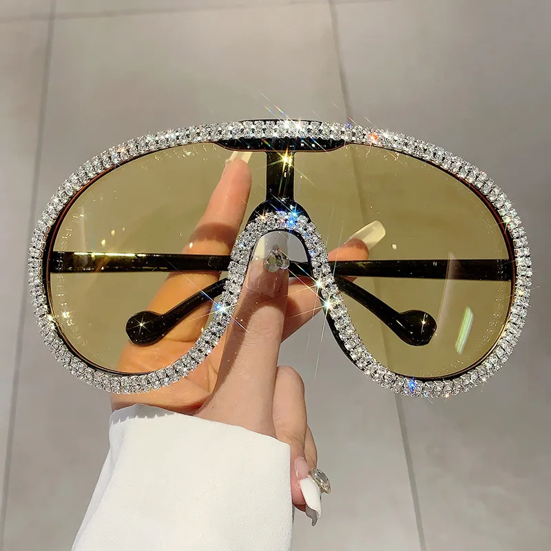 Pilot Sonnenbrille Frauen für weibliche Luxusmarke Designer übergroße Sonnenbrille Vintage großen Rahmen einteilige Diamant Kristall farben