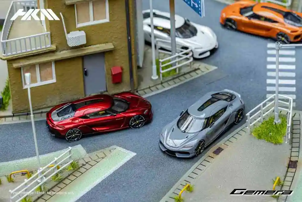 Hkm 1/64 Per Koenigsegg Gemera Double Door Hybrid Supercar Diecast Toys Modelli Di Auto Regali Collezione In Edizione Limitata