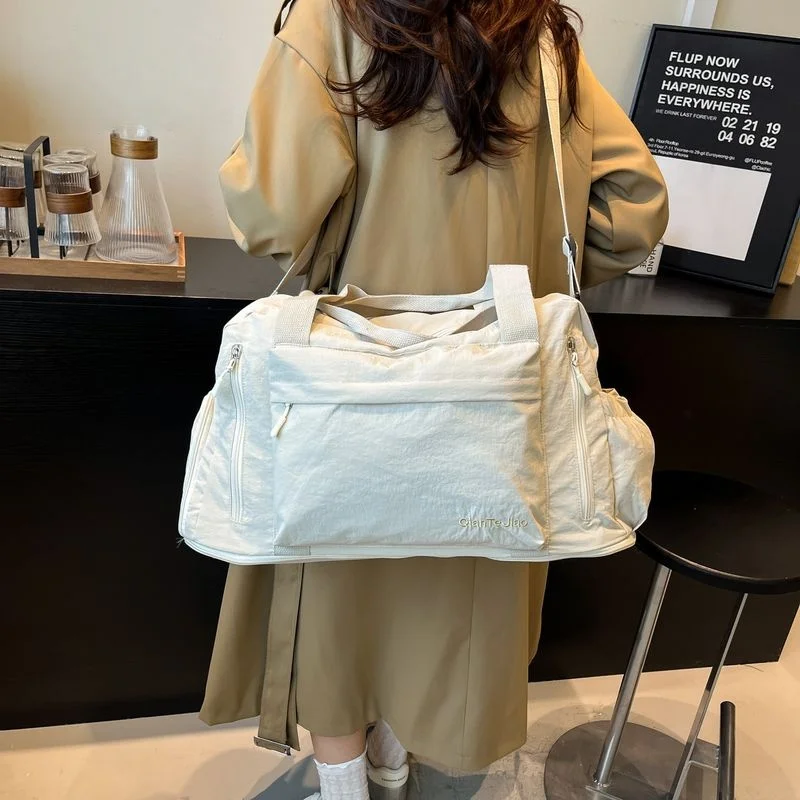 Travel Bag - Large Capacity Women's Tote Spacious Soft Breathable Luggage Shoulder Bag Sports Men's Gym Bag - Solid Pockets