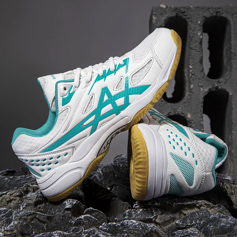 Men Sneakers Badminton Shoes Table Tennis Shoes Volleyball Sneakers Gym Competition Lace Up Breathable Light Weight