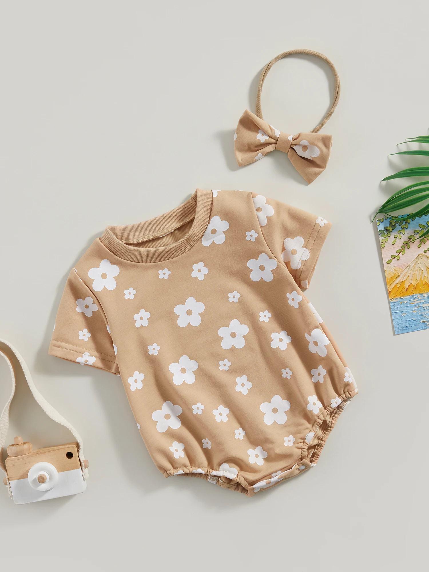

0-18M Baby Boy Short Sleeve Romper Spring Summer Bodysuit Striped Bodysuit Bubble Jumpsuit with Hat Outfits