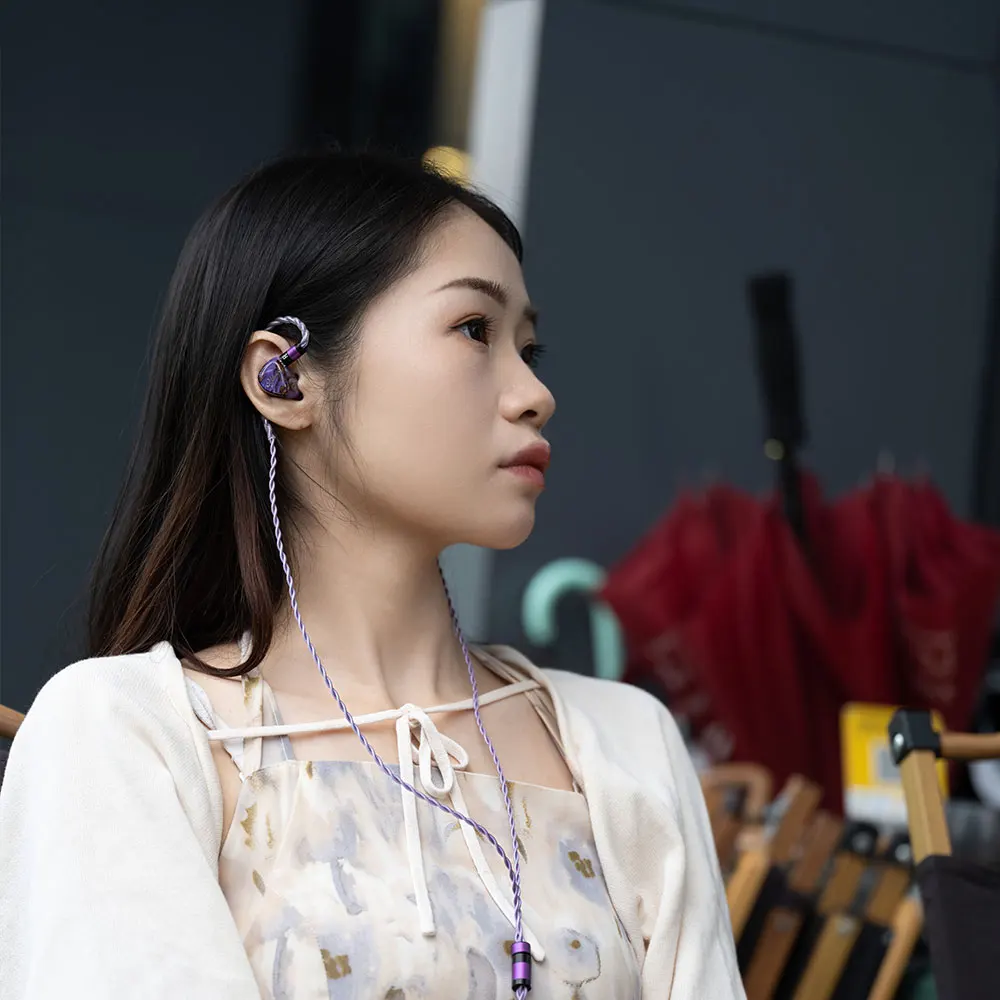 Wired Earphones In Ear Earphones Wired Headphones In Ear Monitor QoA Adonis New In Ear Earphones 1DD+2BA Hybrid Pinecone Resin Shell IEMs With 3.5+4.4mm Plug Cable For HiFi Headphone Gifts
