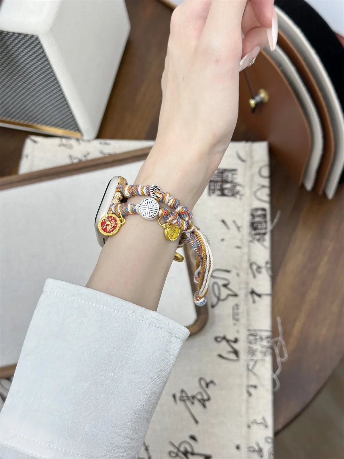 Bracelet de montre pour iWatch 42/44/45/46/49 mm 38/40/41 mm Bracelet de montre mode et loisirs pour montres série Ultra2 série 10/9/8/7/6/5/4/3/2/1_voghion.com