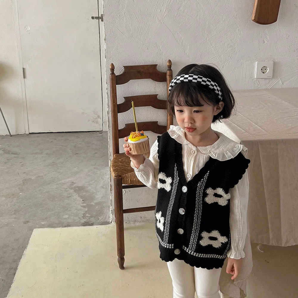 2022 Spring New Girls Knit Cardigan Vest Fashion Children Girls Flower Knitted Vest Jacket Kids Baby V-neck Sweater