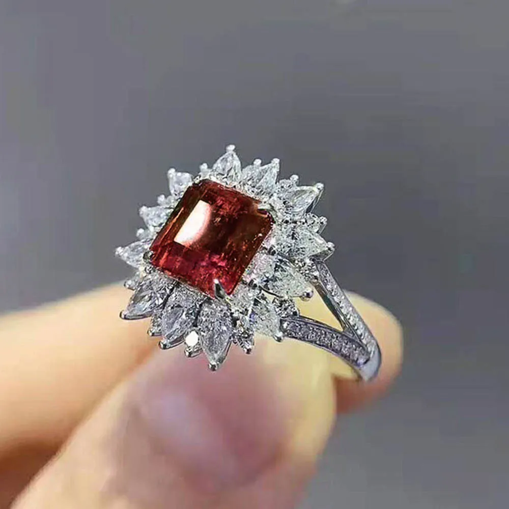 Vintage Antique Design 1.25 Carat Red Ruby and Moissanite Diamond Enga –  agemz