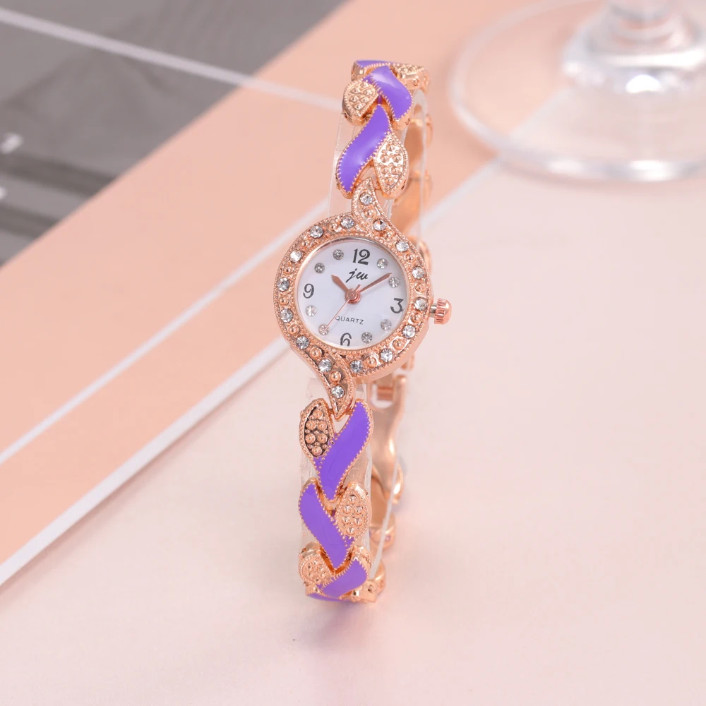 5pcs Fashion Versatile Watch For Women Watch 2023 Fashion Versatile Women's Love Watch Band Rhinestone Set Diamond British watch 6