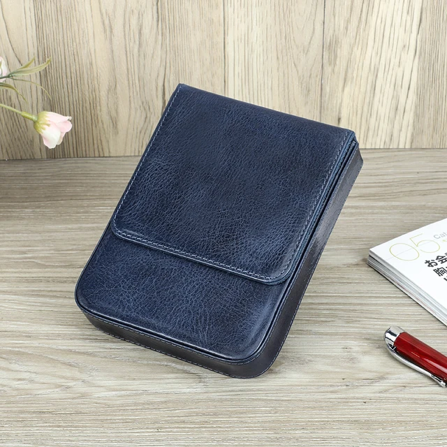 TactoCuero artículos regalos hechos a mano. Estuche funda de cuero  personalizable para abono transporte, identificacion de tarjetas, funda  carnet. Protector de carnet, tarjeta : : Productos Handmade