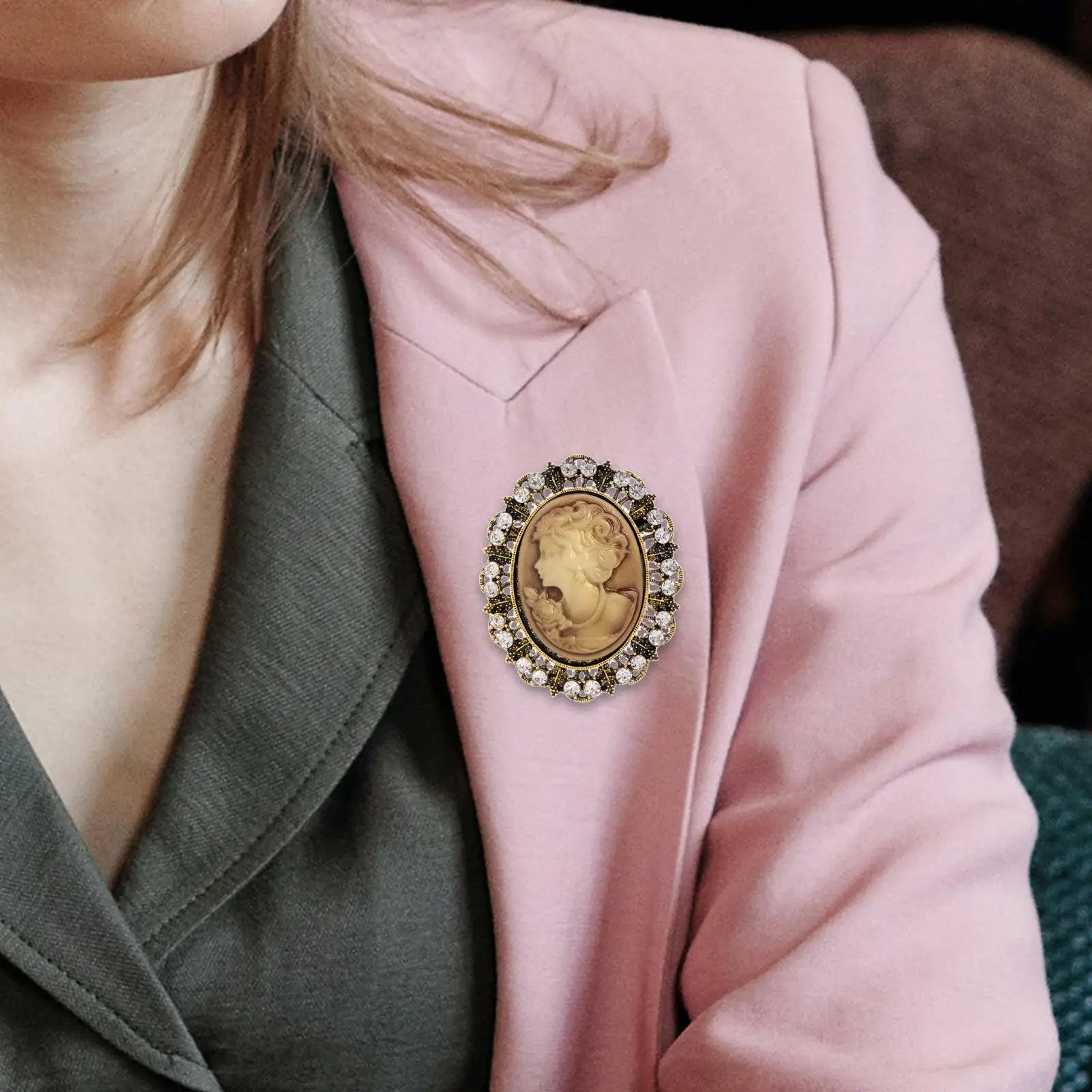 Lady Portrait Brooch Pin Rhinestone Vintage Style Gem Brooch for Christmas Scarf Lady Portrait Brooch Pin Rhinestone Vintage Style Gem Brooch for Christmas Scarf