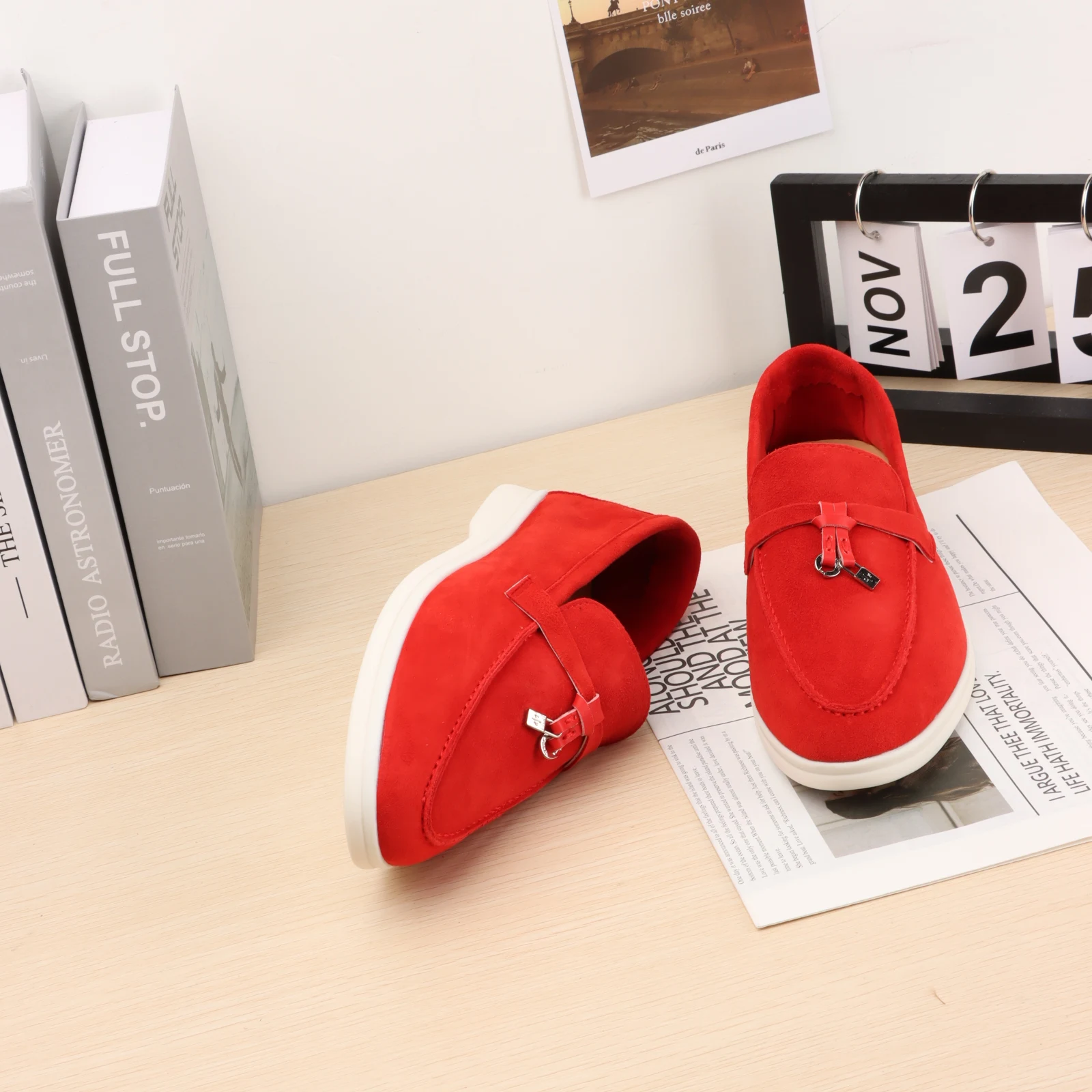 Men's loafers Mules shoes Women's flat shoes Italian luxury brand leather casual comfort metal buckle logo casual shoes
