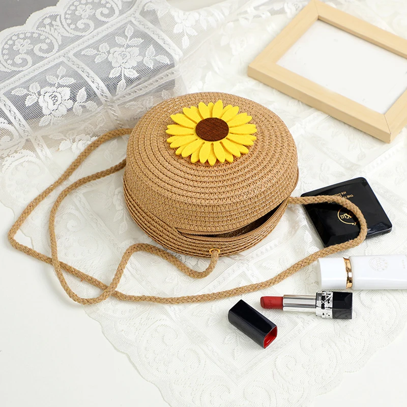 Minimalist Sunflower Decor Straw Bag Round Crossbody Purse Women Shoulder Vocation Holiday Handbag
