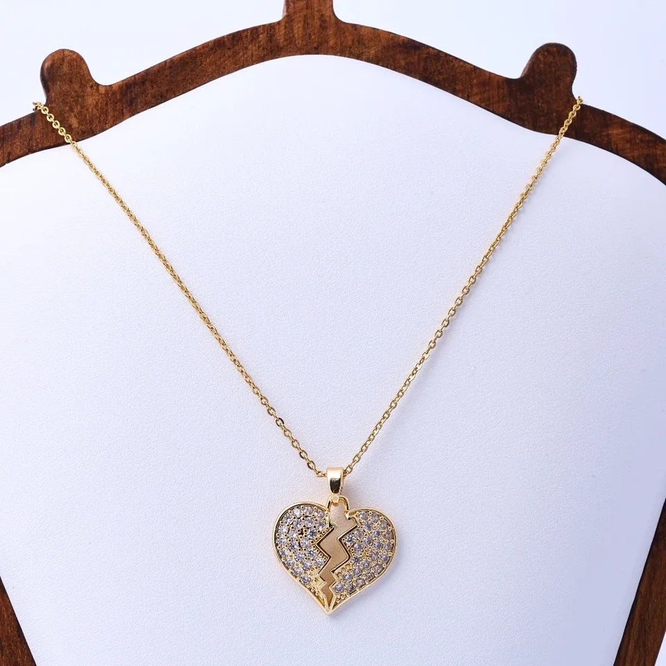 Stylish Heart Pendant Necklace for Couples