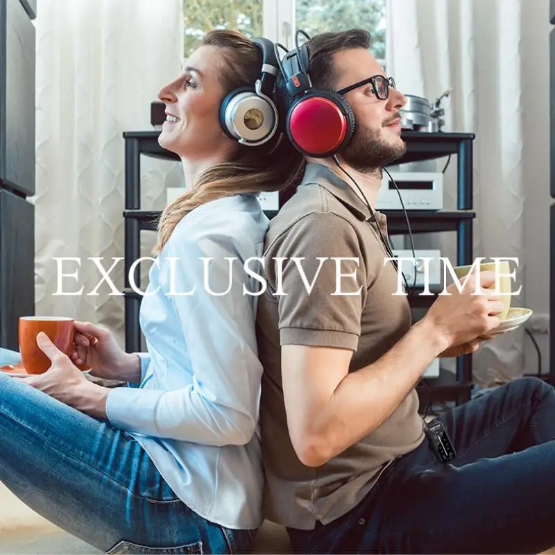 Mini Radio Portable Walkman Radios AM FM Portatil Hand Stereo Music Playe AAA Batteries with Headphones For Walking Go Hiking