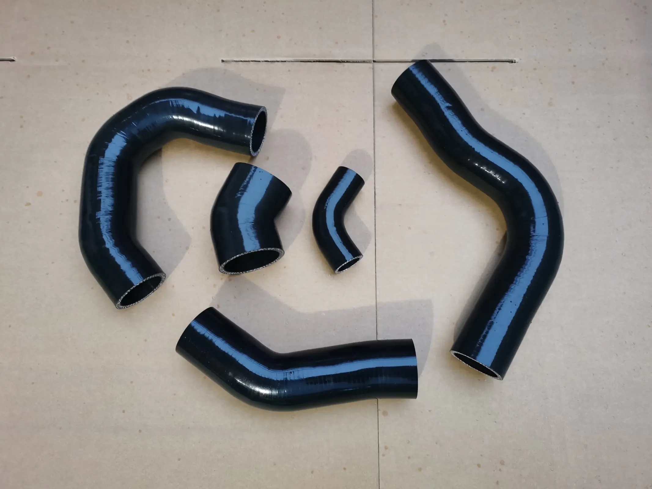 IntercoolerTurboChargerAirHose172825YFA01172915YFA01172936B2A01