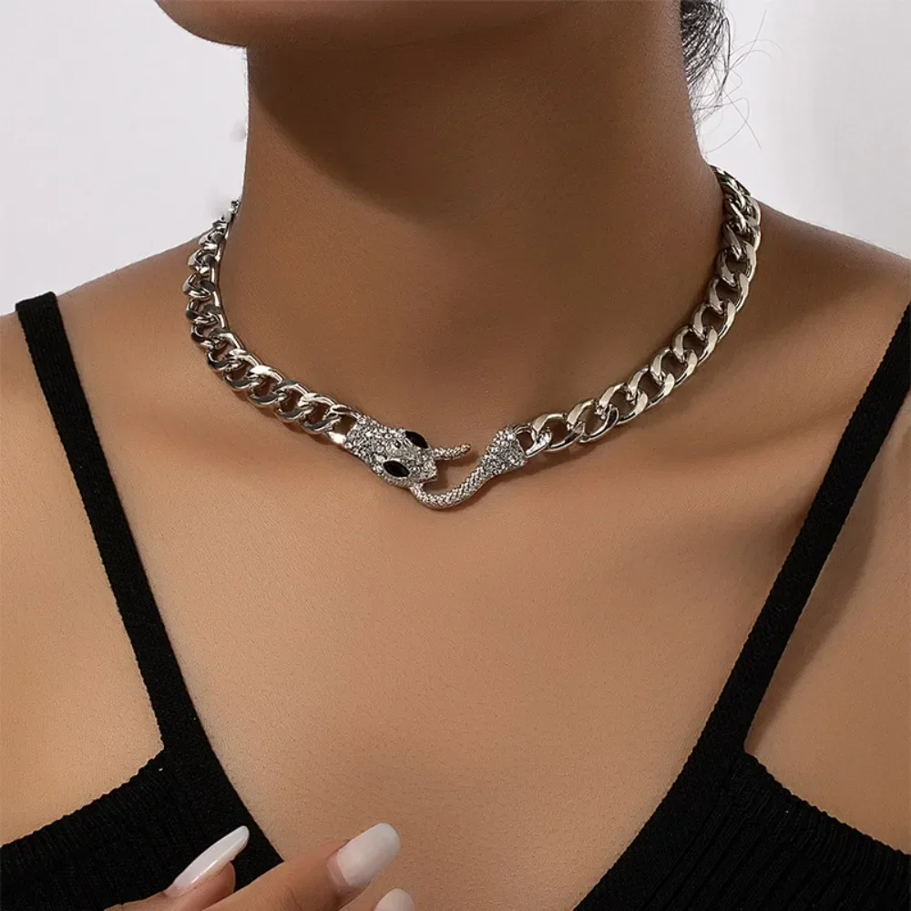Collana Vintage Punk Di Colore Nero Viper Per Donna Uomo Hip Hop Snake Scorpion Ciondolo Chunky Thick Lock Choker Party Jewelry Gift