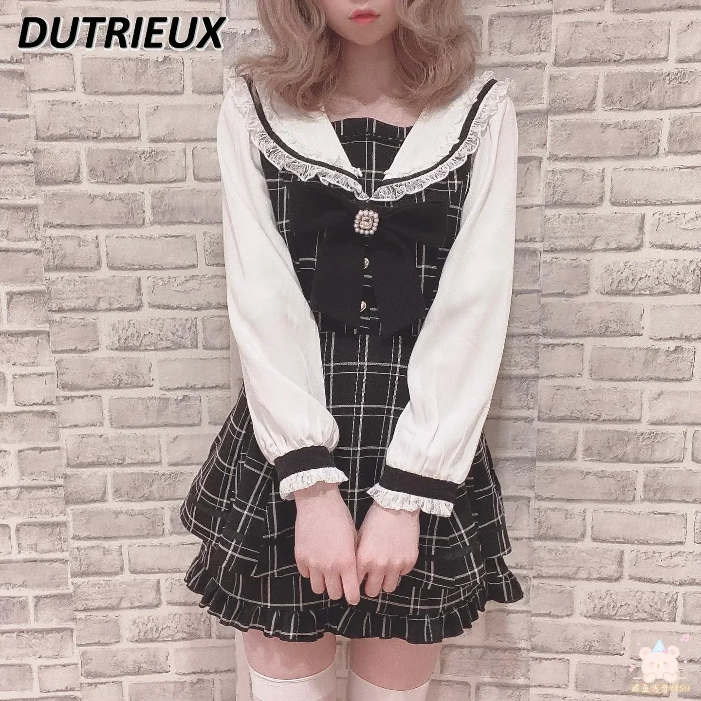 Japanese Style Women's Outfits Sailor Collar Plaid Rhinestone Bow Dress Shorts Set Sweet Lolita Mine Series Dress Two-Piece Suit 3