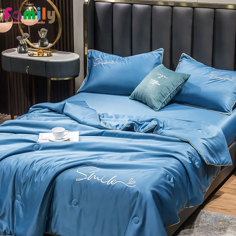 

Summer Cool Ice Silk Quilt Comforter Solid Air Conditioning Lightweight Blankets Breathable Embroidered Water Washable Fabric