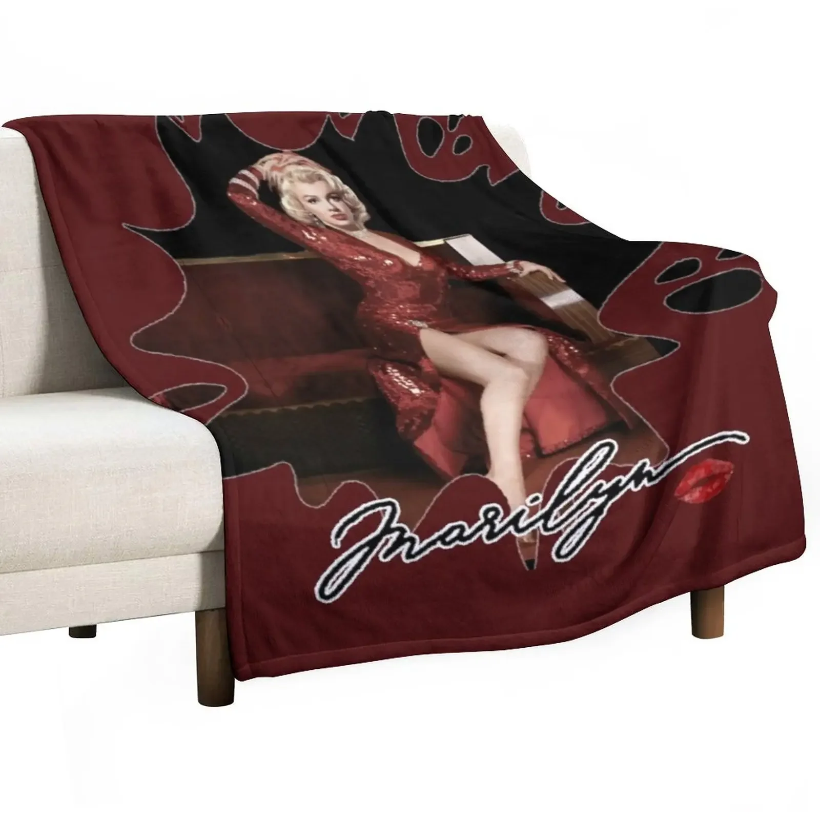

elegant marilyn monroe Throw Blanket Cute Plaid Vintage Blankets