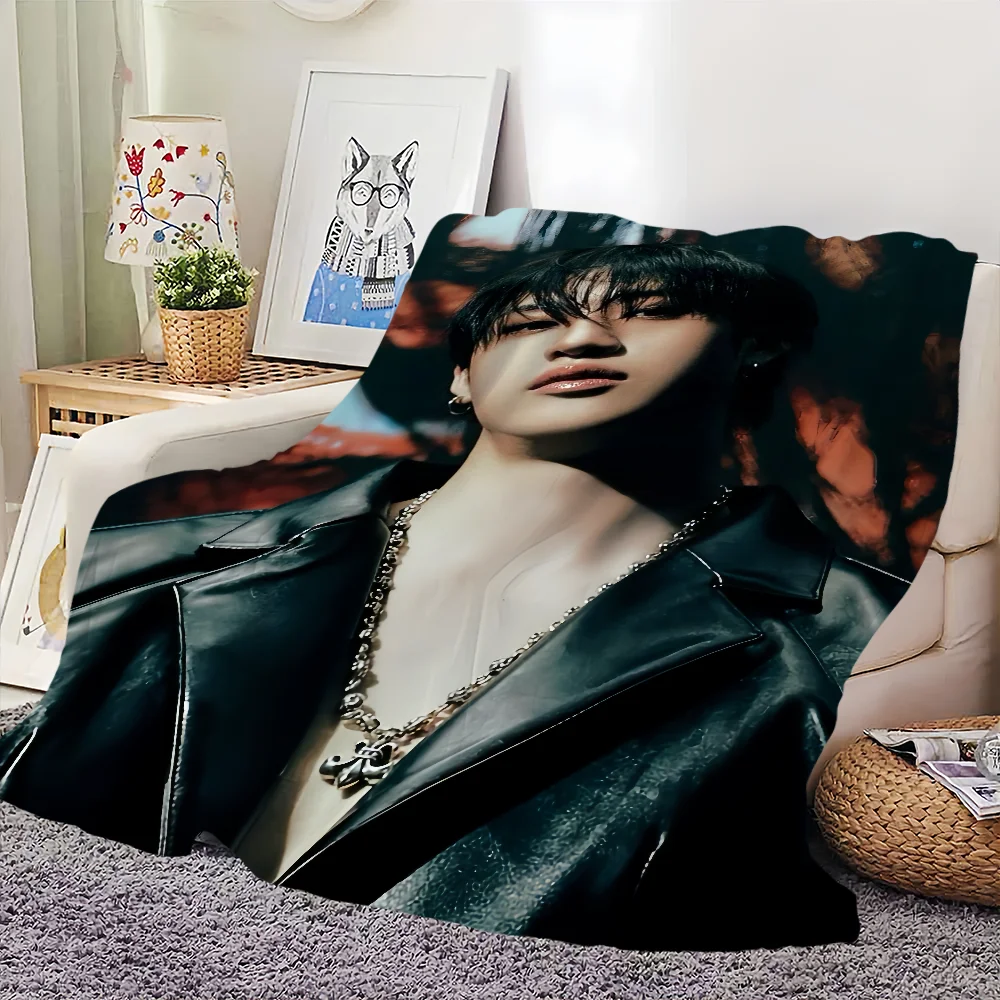 Four idol seasons warm soft B-Bang C-Chans plush blanket suitable for sofa living room office bedroom travel K-KPOP gift Flannel 5