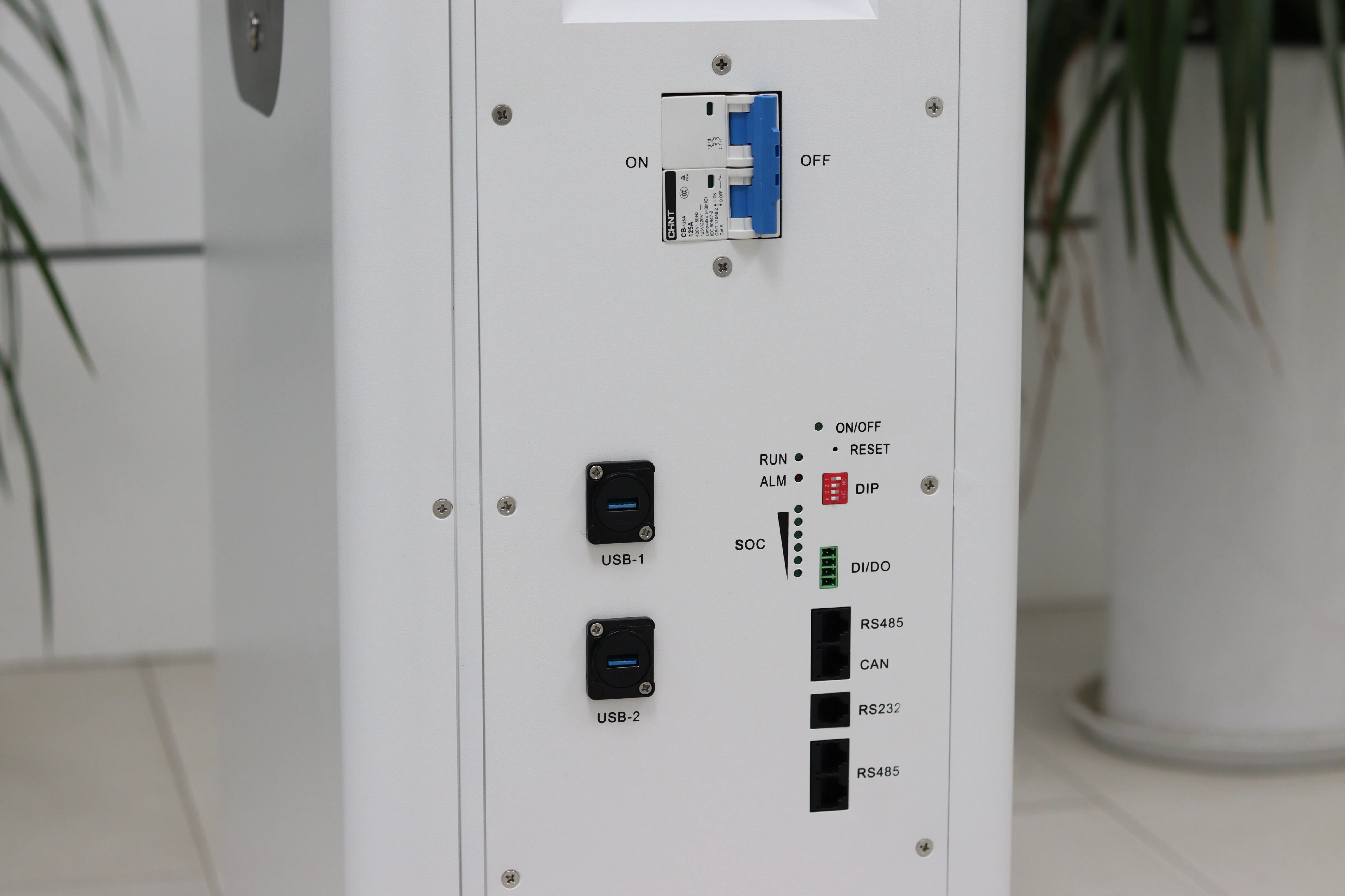 15KWH 스마트 BMS 휠 타입 가정용 에너지 저장 배터리 100Ah 200Ah 300Ah UPS 기능 블루투스 CAN 통신 TUV 인증