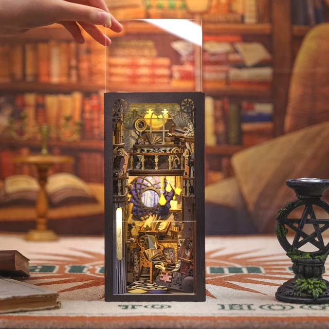  CUTEBEE DIY Book Nook Kit, DIY Dollhouse Booknook Kit Bookshelf  Insert Decor Alley, Bookends Model Build-Creativity Kit with LED  Light(Magic Pharmacist)(Luna's Apartment) : Toys & Games