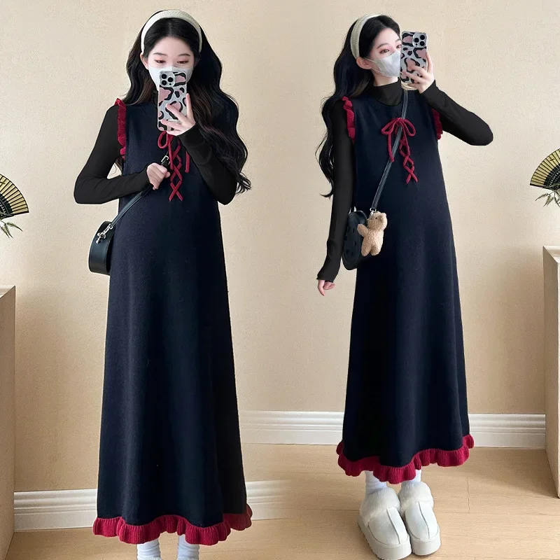 Autumn Winter Knitted Set New Design Leaf Edge Vest Skirt + Base Shirt Two Piece Set Maternity Clothes Chinese Brand AE