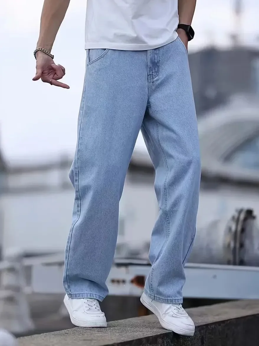 Men's Soft and Comfortable Fabric, Straight-Leg Jeans