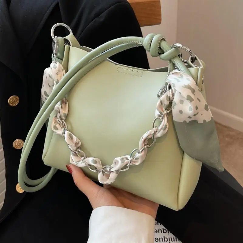 

Thick Chain Pattern Shoulder Bags for Women Luxury Designer Crossbody Women's Bag 2022 Trend Flap Large Capacity Female Handbags