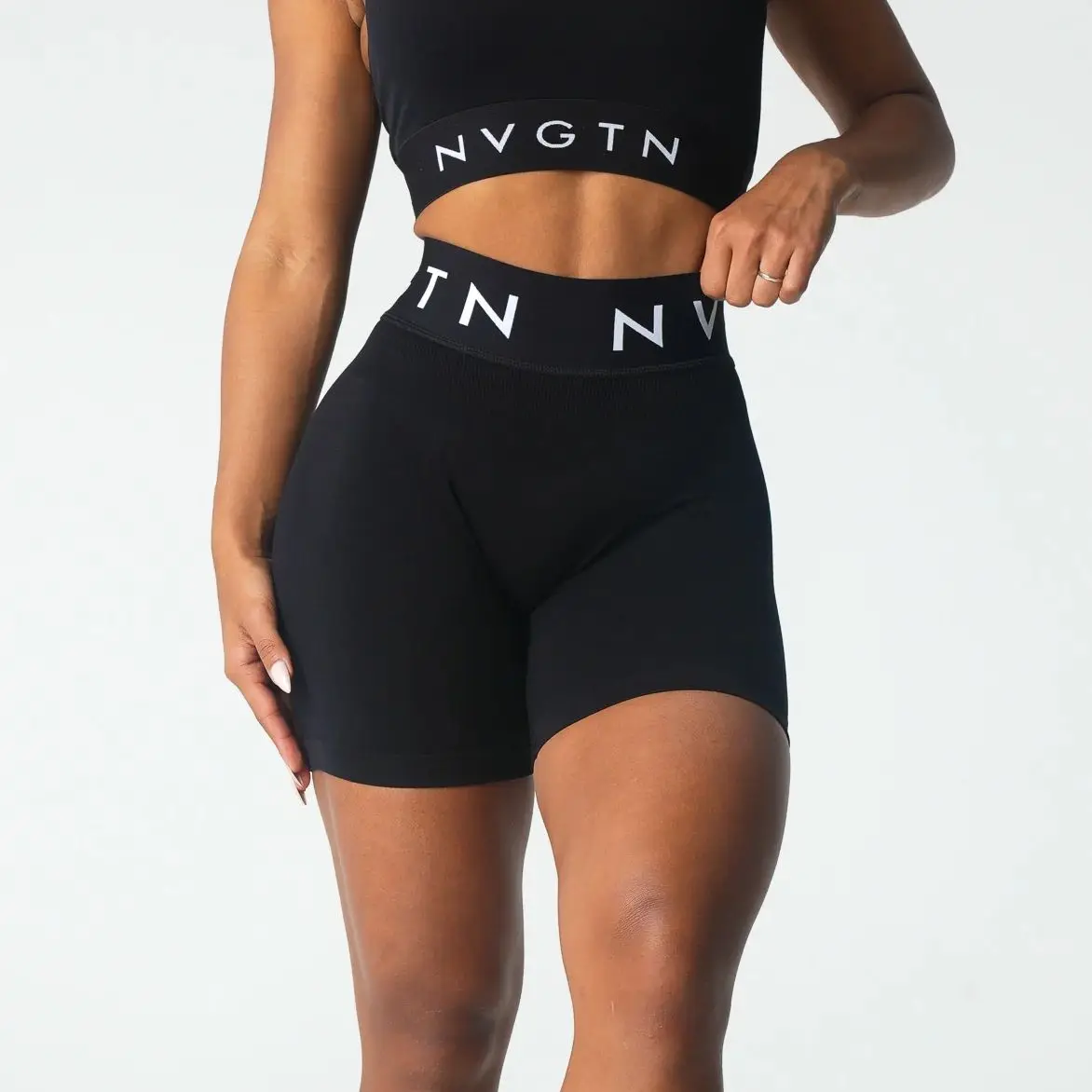 NVGTNKNITTEDLOGOSportSeamlessShortsWomenWorkoutShortLeggings