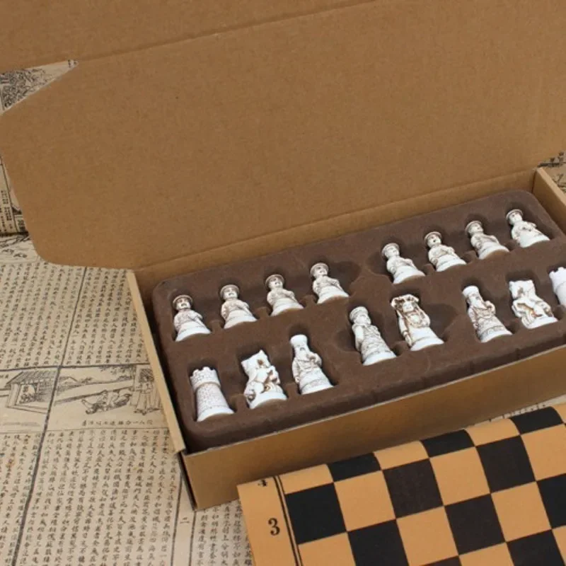 Ancient Chinese Character Chess Set Terracotta Army Resin Chess Fun Board Games for Family Friends Gatherings Creative Fun Gifts