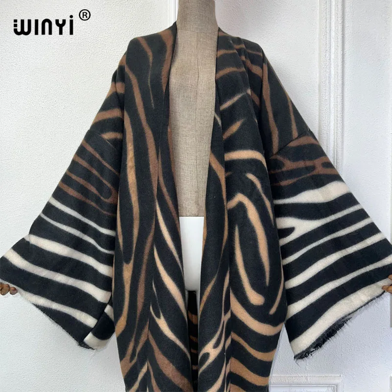 WINYI 2024 겨울 카디건 아프리카 여성, 기하학적 라인 프린트 맥시 재킷, 따뜻한 기모노 롱 다운 코트, 중동 패션 아바야