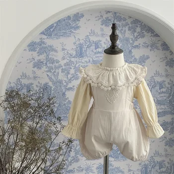 طقم ملابس للفتيات للربيع والخريف بعمر 0-3 سنوات مع ياقة لوتس وأكمام طويلة وسراويل بحزام من الدانتيل طقم مكون من قطعتين 4