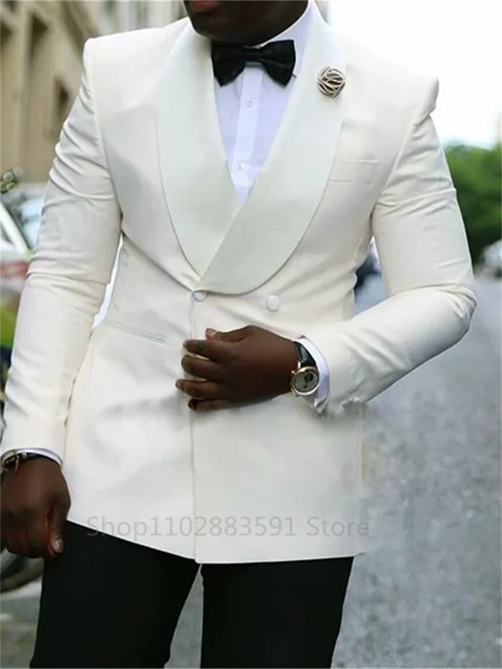 1 Pieces Slim Fit Blazer Wide Shawl Lapel Luxury Men Suit Custom Made Tuxedo Gold Button