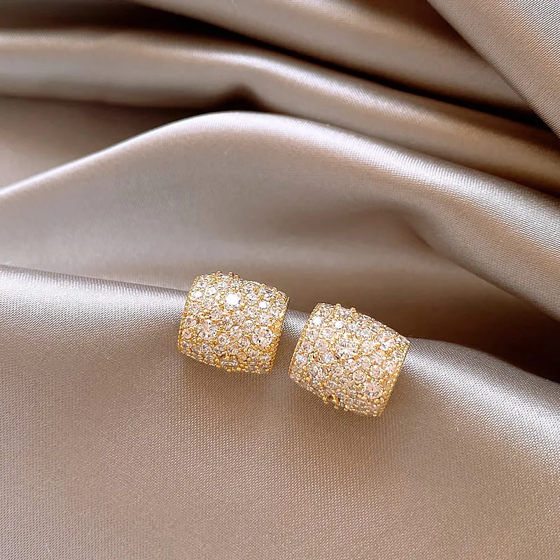 Jewelry Myntra Fashion Jewellery Myntra Gold Hoop Earrings With