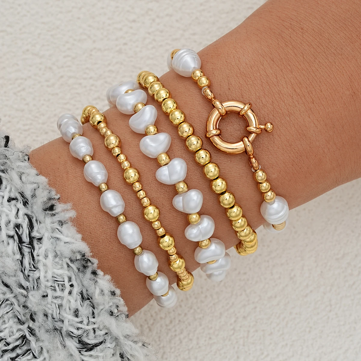 ★関税込★VINTAGE HOLLYWOOD★Basic Pearl Bracelet★ Designer fashion, Seoul-fully created | W Concept