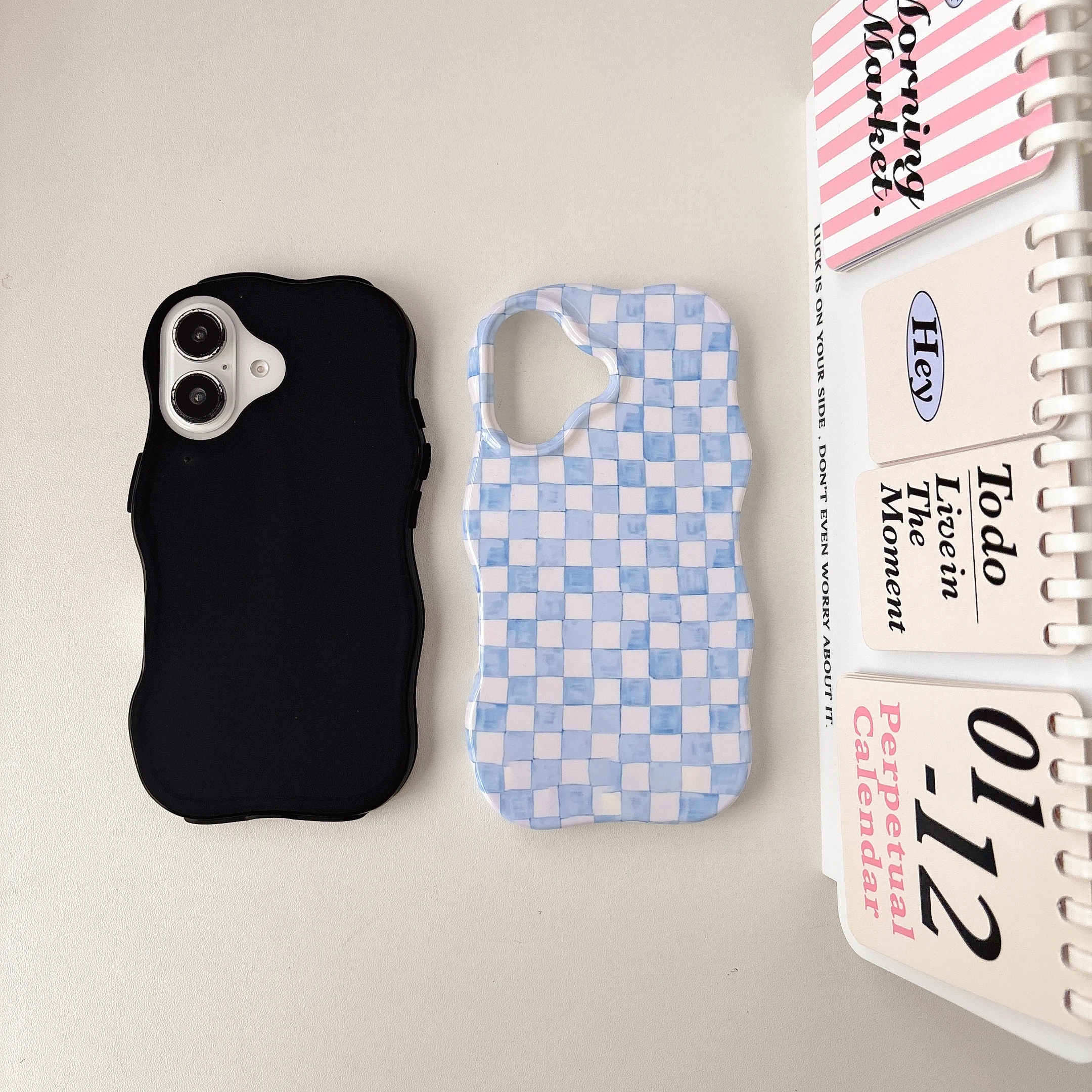 Grid Glossy 2-in-1 TPU+PC Phone Case with Wave Edges and Comfortable Touch - Hard Slim Back Cover Shell