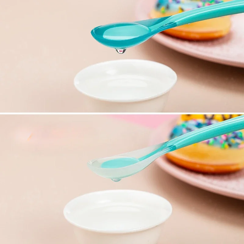 Silicone Feeding Spoon Silicone Cutlery Set Learning Spoons Fork Spoon Set Baby Cutlery Silicone Change Color Temperature Sensing Baby Soft Feeding Spoon Toddler Tableware BPA Free Babies Accessories Feeding Tools