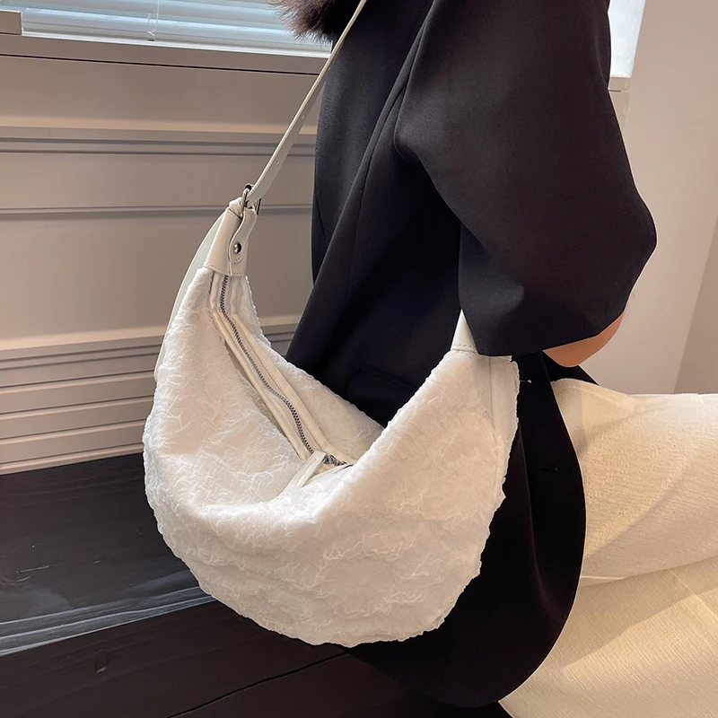 VeryMe Popular Large Capacity Messenger Women's Bag  2022 Fashion All-Match Female Shoulder Pack Simple Ladies Crossbody Handbag