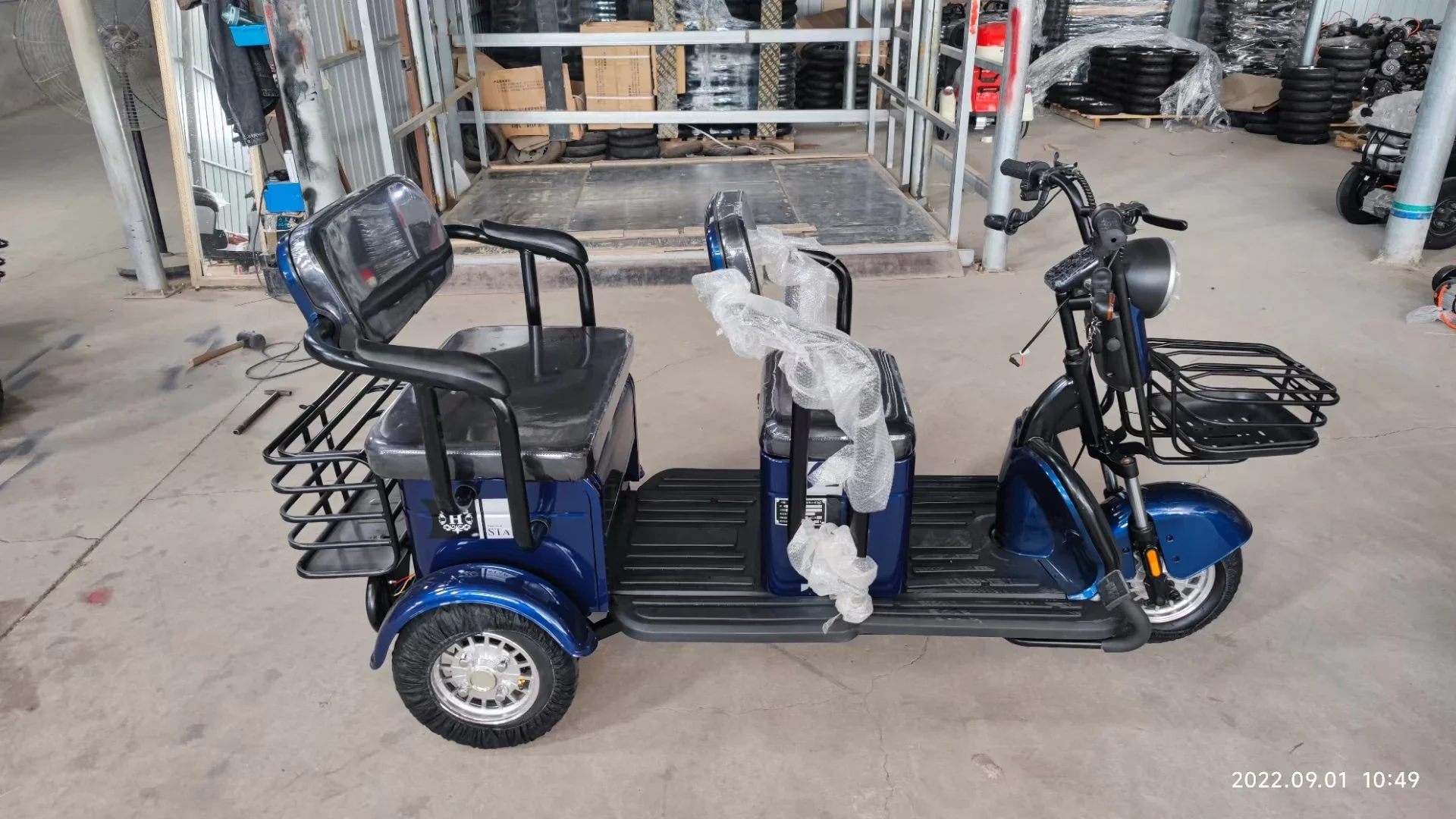 1000W Electronic Tricycle Adult with Three Seat Electric Tricycle Direct Trunk Electric Three Wheel