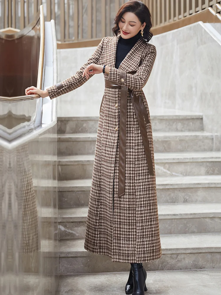 New Autumn Winter Long Plaid Wool Coat For Women Fashion Turn-down Collar Patchwork Slim Wool Blended Overcoat With Belt