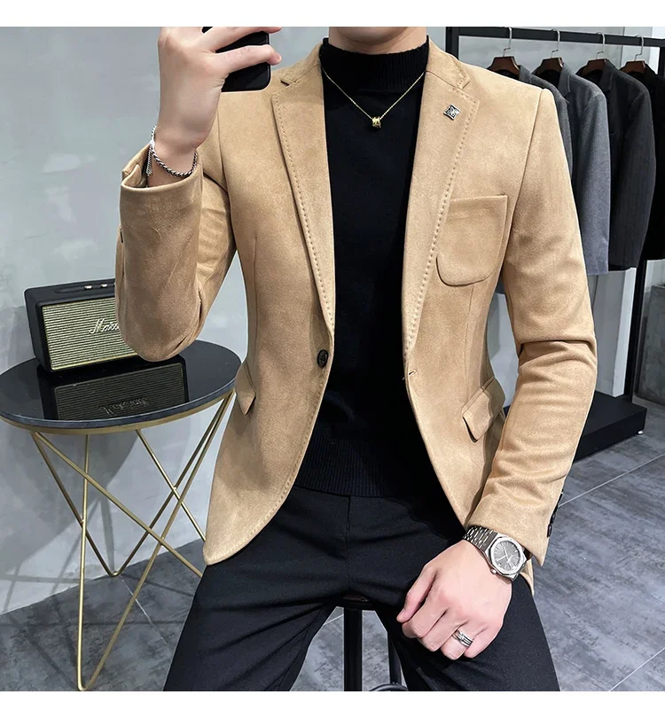 Description Picture 5 of itemFashion England Style Autumn Winter Thick Men's Velvet Suit Jacket / Male High Quality 2023 New Plus Size Blazers Coat