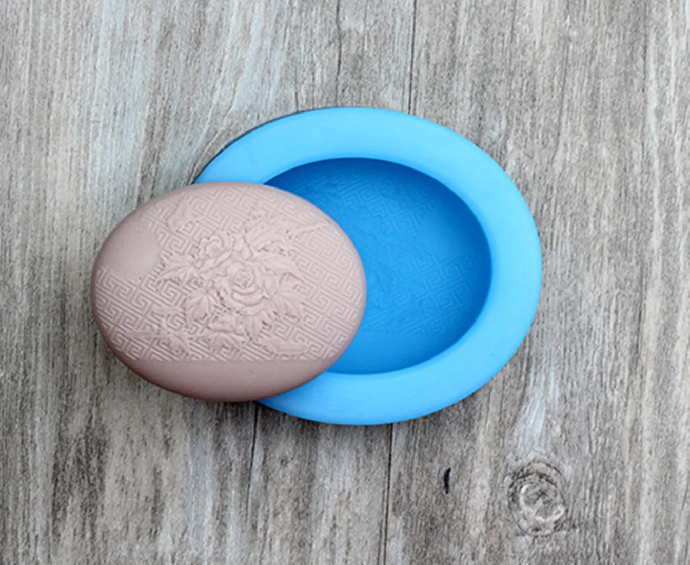 1pcs Chinese Style Flower (R1764) Silicone Handmade Soap Mold Crafts DIY Mould