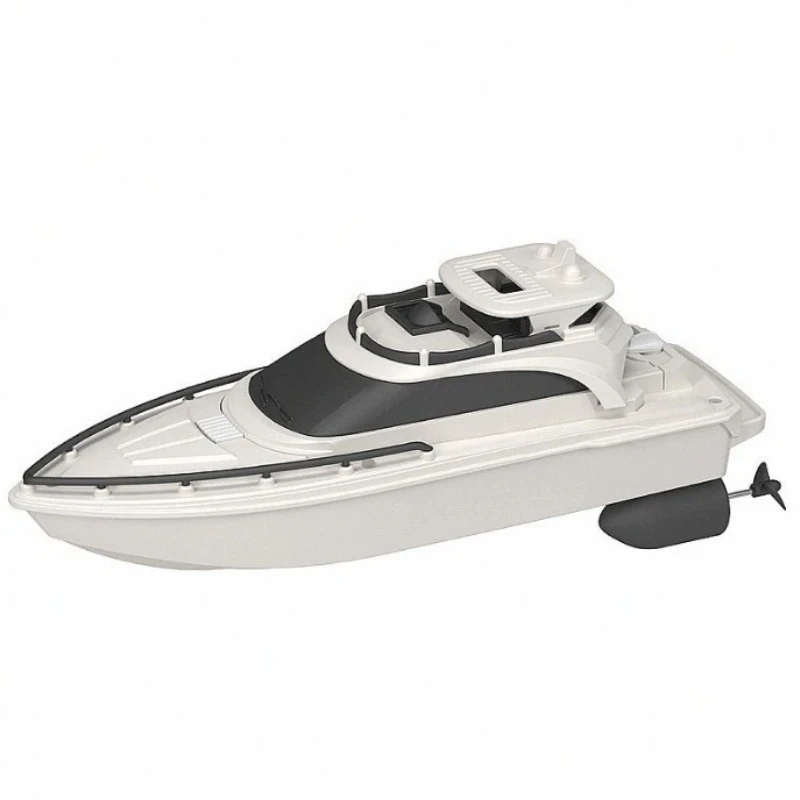 Enfant souriant utilisant la télécommande pour diriger le bateau électrique sur l'eau.